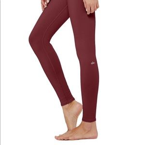 Alo Yoga High-waist Dash Legging in Black Cherry, XS